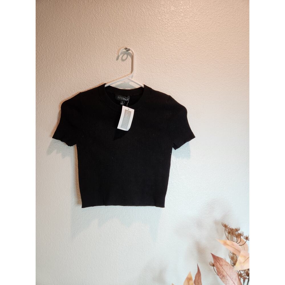 Intermix Black Ribbed Knit Crop Top S – Stretchy, Repaired Flaw